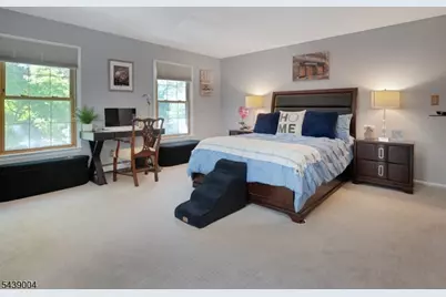 10 Moonshadow Ct, Kinnelon, NJ 07405 - Photo 33
