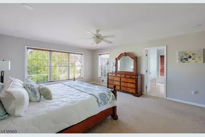 7 Newell St, Hillsborough Township, NJ 08844 - Photo 15