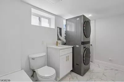 98 Midland Blvd, Maplewood, NJ 07040 - Photo 27