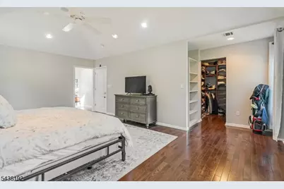 15 Harvey Dr, Summit, NJ 07901 - Photo 19