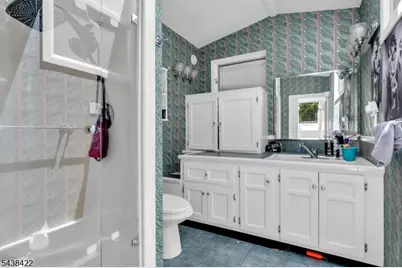 244 Westville Ave, West Caldwell, NJ 07006 - Photo 15
