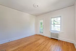 422 Valley Rd, Montclair, NJ 07043 - Photo 19