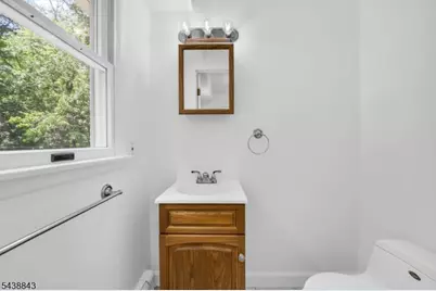 3 Midland Rd, Montville Township, NJ 07045 - Photo 11