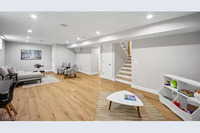 5 Briar Cliff Rd, Livingston, NJ 07039 - Photo 39