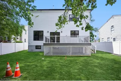 5 Briar Cliff Rd, Livingston, NJ 07039 - Photo 49