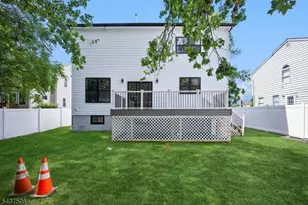 5 Briar Cliff Rd, Livingston, NJ 07039 - Photo 49