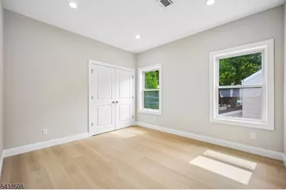 5 Briar Cliff Rd, Livingston, NJ 07039 - Photo 29