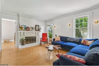 28 University Ct, South Orange, NJ 07079 - Photo 7