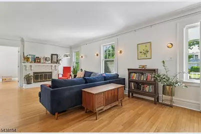 28 University Ct, South Orange, NJ 07079 - Photo 5