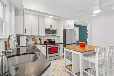 28 University Ct, South Orange, NJ 07079 - Photo 11