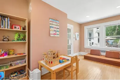 28 University Ct, South Orange, NJ 07079 - Photo 15