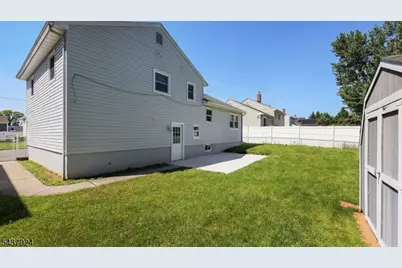 15 Cutler Pl, Clark Township, NJ 07066 - Photo 33