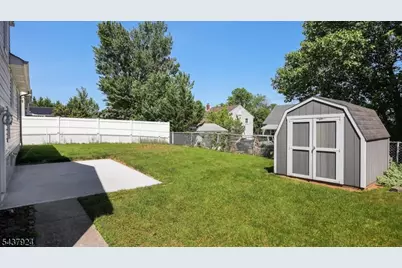 15 Cutler Pl, Clark Township, NJ 07066 - Photo 29