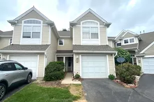 274 Bald Eagle Dr, Lopatcong Township, NJ 08886 - Photo 1