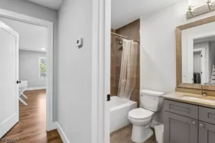 163 Brower Ave, Edison, NJ 08837 - Photo 11