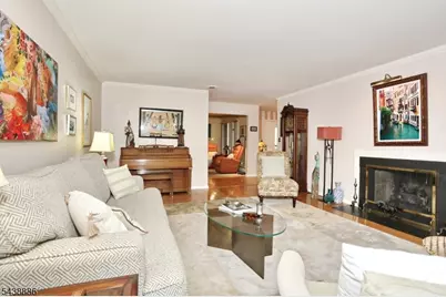 504B Aspen Ln, Wyckoff Township, NJ 07481 - Photo 11