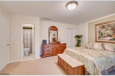 30 Walnut St, Edison Twp., NJ 08817 - Photo 25
