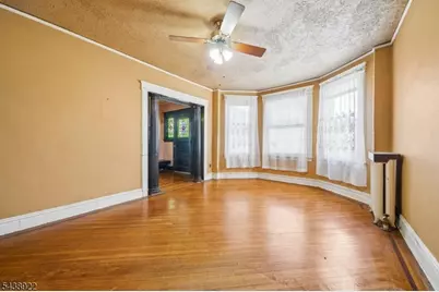 20 - 22 Leo Pl, Newark, NJ 07108 - Photo 7