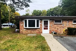 29 Brady Blvd, Jefferson Township, NJ 07849 - Photo 1