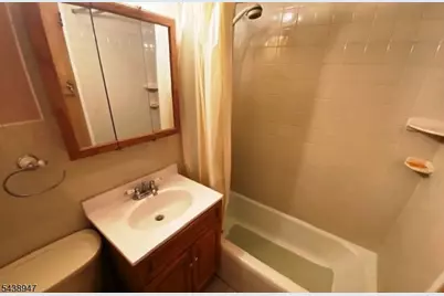 29 Brady Blvd #2, Jefferson Township, NJ 07849 - Photo 3