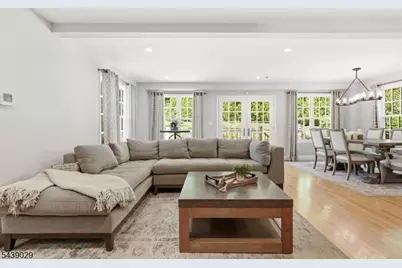 62 Fells Rd, Verona, NJ 07044 - Photo 9