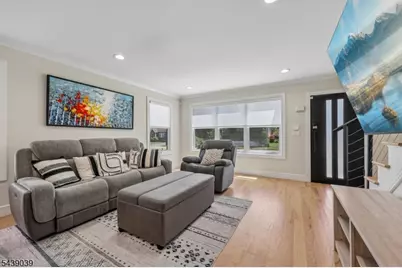 676 Ridgewood Rd, Oradell, NJ 07649 - Photo 5