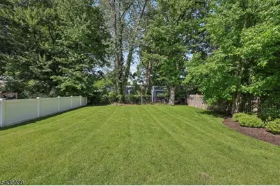 676 Ridgewood Rd, Oradell, NJ 07649 - Photo 45