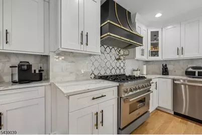 676 Ridgewood Rd, Oradell, NJ 07649 - Photo 19