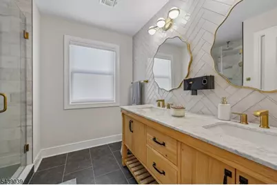 676 Ridgewood Rd, Oradell, NJ 07649 - Photo 29