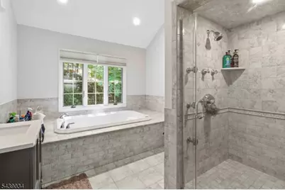 913 High Mountain Rd, North Haledon, NJ 07508 - Photo 23