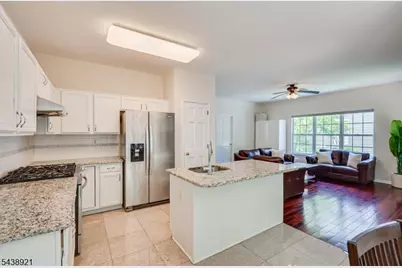 49 Wexford Way, Bridgewater, NJ 08807 - Photo 9
