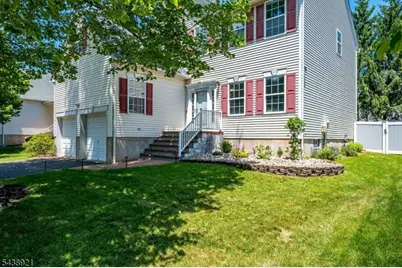 49 Wexford Way, Bridgewater, NJ 08807 - Photo 3