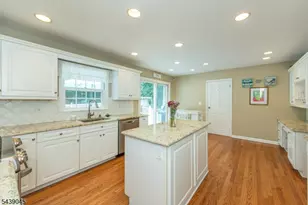 7 Natalie Dr, West Caldwell, NJ 07006 - Photo 5