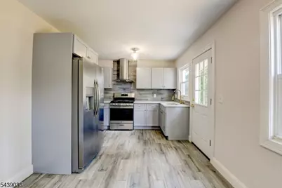 1156 Gruber Ave, Union Township, NJ 07083 - Photo 21