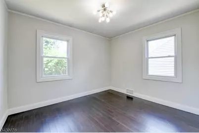 1156 Gruber Ave, Union Township, NJ 07083 - Photo 17