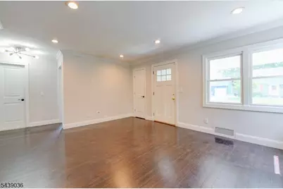 1156 Gruber Ave, Union Township, NJ 07083 - Photo 7