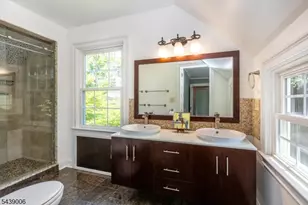 8 Summit St, Glen Ridge, NJ 07028 - Photo 17
