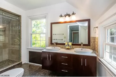 8 Summit St, Glen Ridge, NJ 07028 - Photo 11