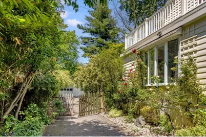8 Summit St, Glen Ridge, NJ 07028 - Photo 17