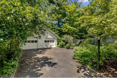 8 Summit St, Glen Ridge, NJ 07028 - Photo 23