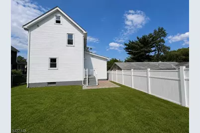 12 Ford Ave, Franklin Township, NJ 08873 - Photo 3