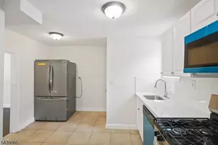 98 S Devine St, Newark, NJ 07106 - Photo 9