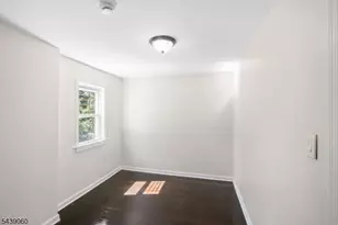 98 S Devine St, Newark, NJ 07106 - Photo 15