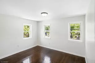 98 S Devine St, Newark, NJ 07106 - Photo 13