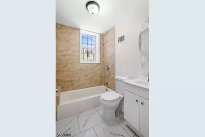 98 S Devine St, Newark, NJ 07106 - Photo 7