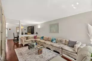 3006 Johnson Cir, Bridgewater, NJ 08807 - Photo 3