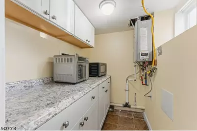 2246 Hobart St, Union Township, NJ 07083 - Photo 17