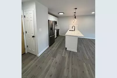1036 Chancellor Ave #6, Maplewood, NJ 07040 - Photo 3