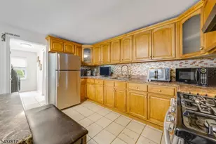 754 St Mary's Ave, Plainfield, NJ 07062 - Photo 9