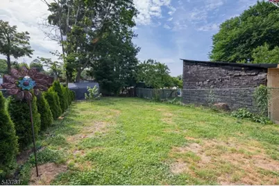 754 Saint Marys Ave, Plainfield, NJ 07062 - Photo 27